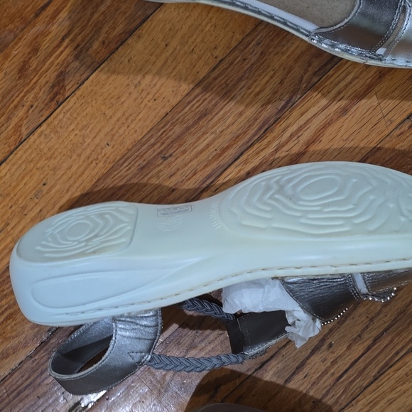 NWT Ara sandals - Picture 12 of 12
